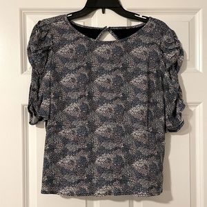 Abercrombie and Fitch Printed Puff Sleeve Top